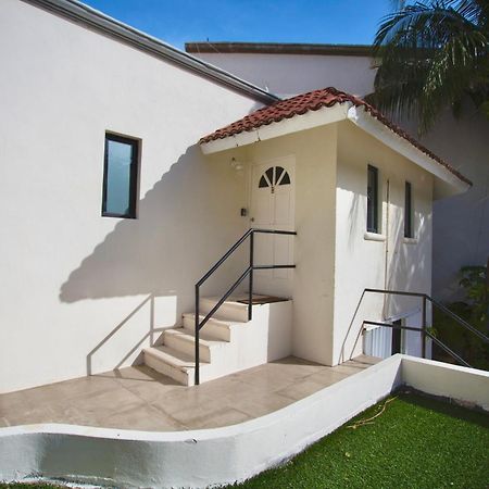 Cozy Loft With Pool, One Block From The Beach! Cancún Exteriér fotografie