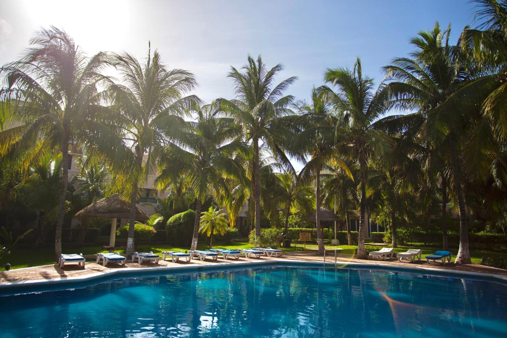Cozy Loft With Pool, One Block From The Beach! Cancún Exteriér fotografie